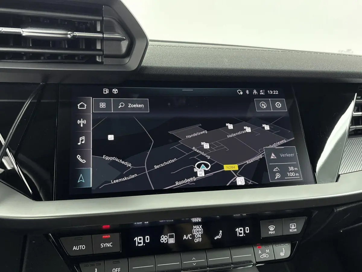 45 TFSI e S edition Competition PHEV | Airco | Apple Carplay | Android Auto | Cruise Control | Electronic Climate Controle | Extra Getint Glas | Full LED Koplampen | Lederen Stuurwiel | Mult