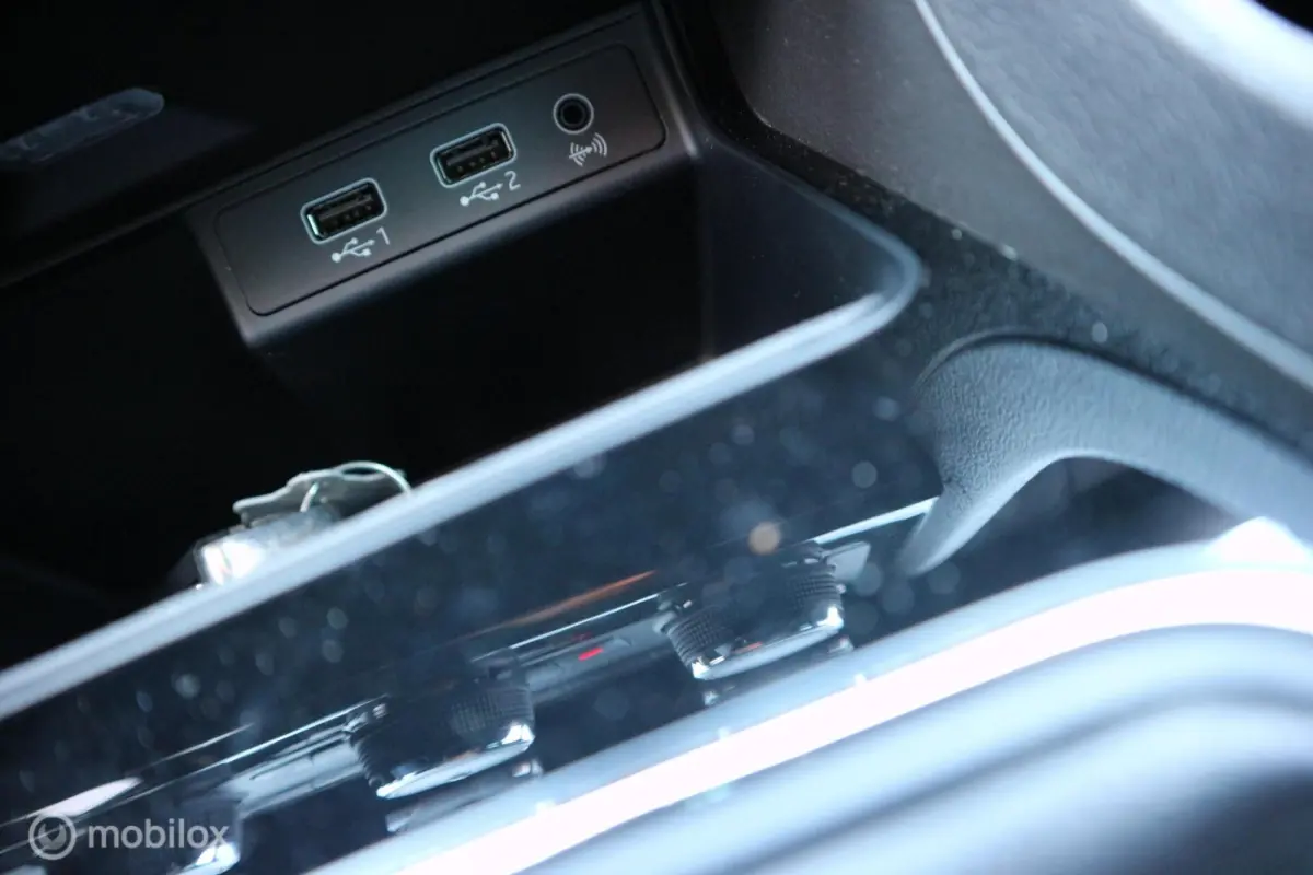 1.5 TSI FR LED-KOPLAMPEN/ECC/NAVIGATIE/2X-PDC/NAP