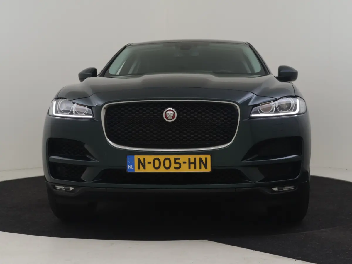 2.0 Portfolio AWD 30t 300pk AUTO | Lederen bekleding | Elektrisch verstelb. voorstoelen | Panoramadak | Trekhaak | Elektrische achterklep | Cruise control | Achteruitrijcamera | 18" LMV