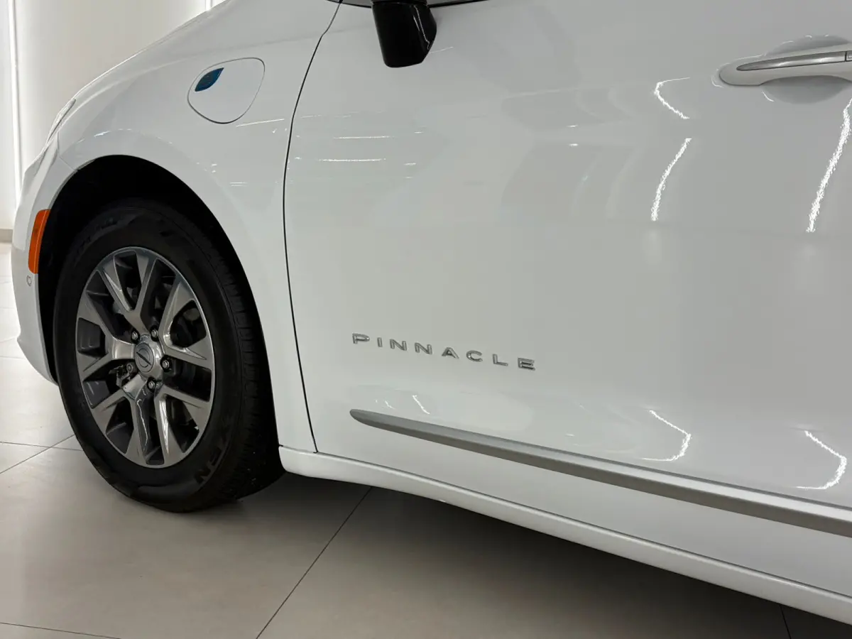 3.6 V6 Hybride Pinnacle