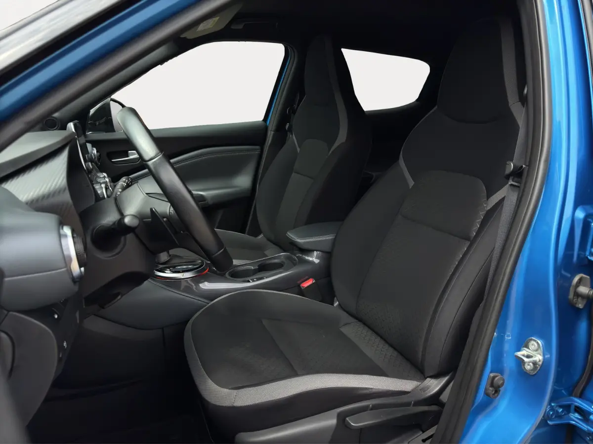 1.0 DIG-T Premiere Edition | Trekhaak | Apple Carplay/Android Auto | Achteruitrijcamera | Cruise control | Stoelverwarming |