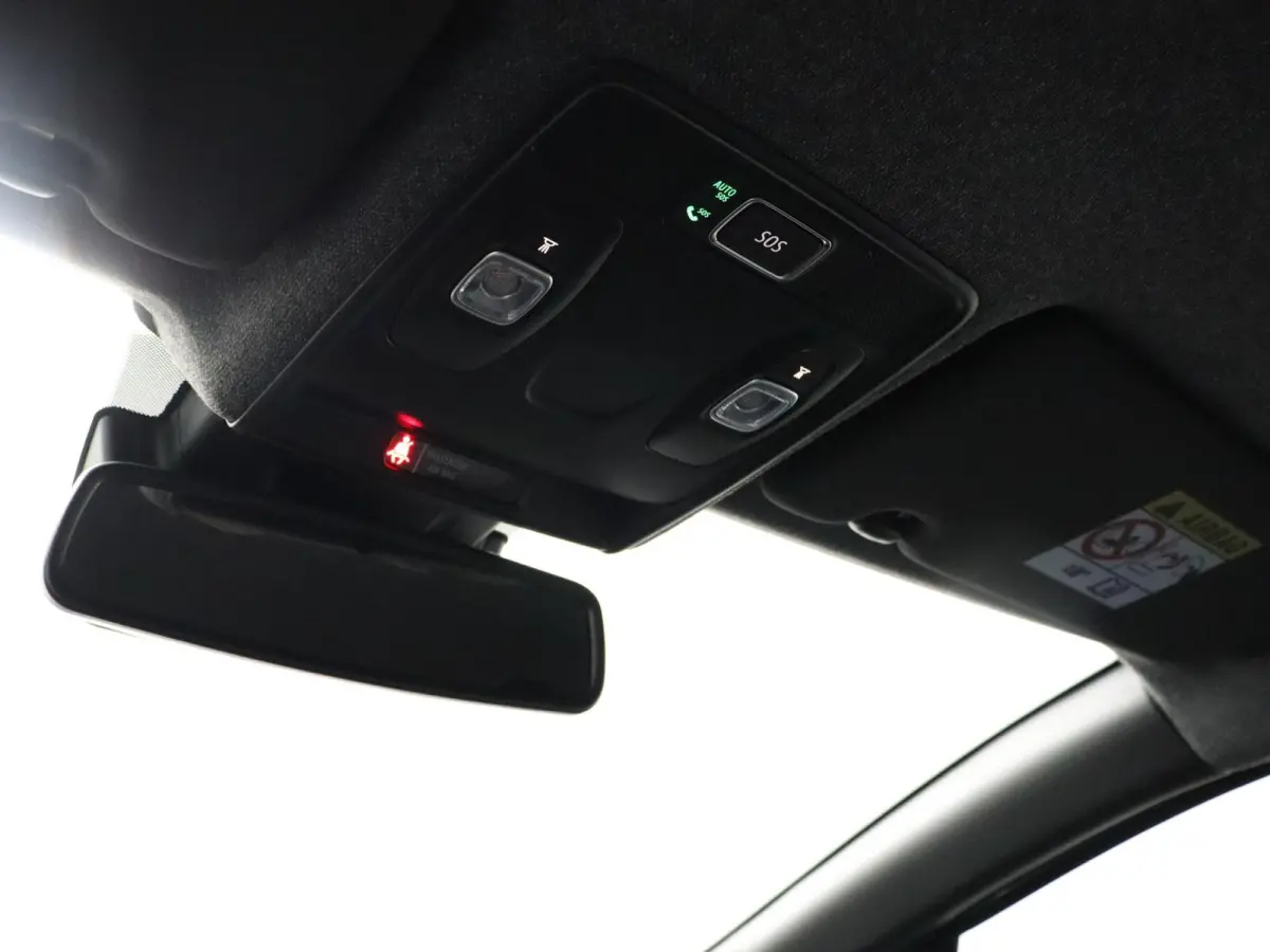 techno TCe 90 | Groot Navigatie | Parkeercamera | Climate Control |