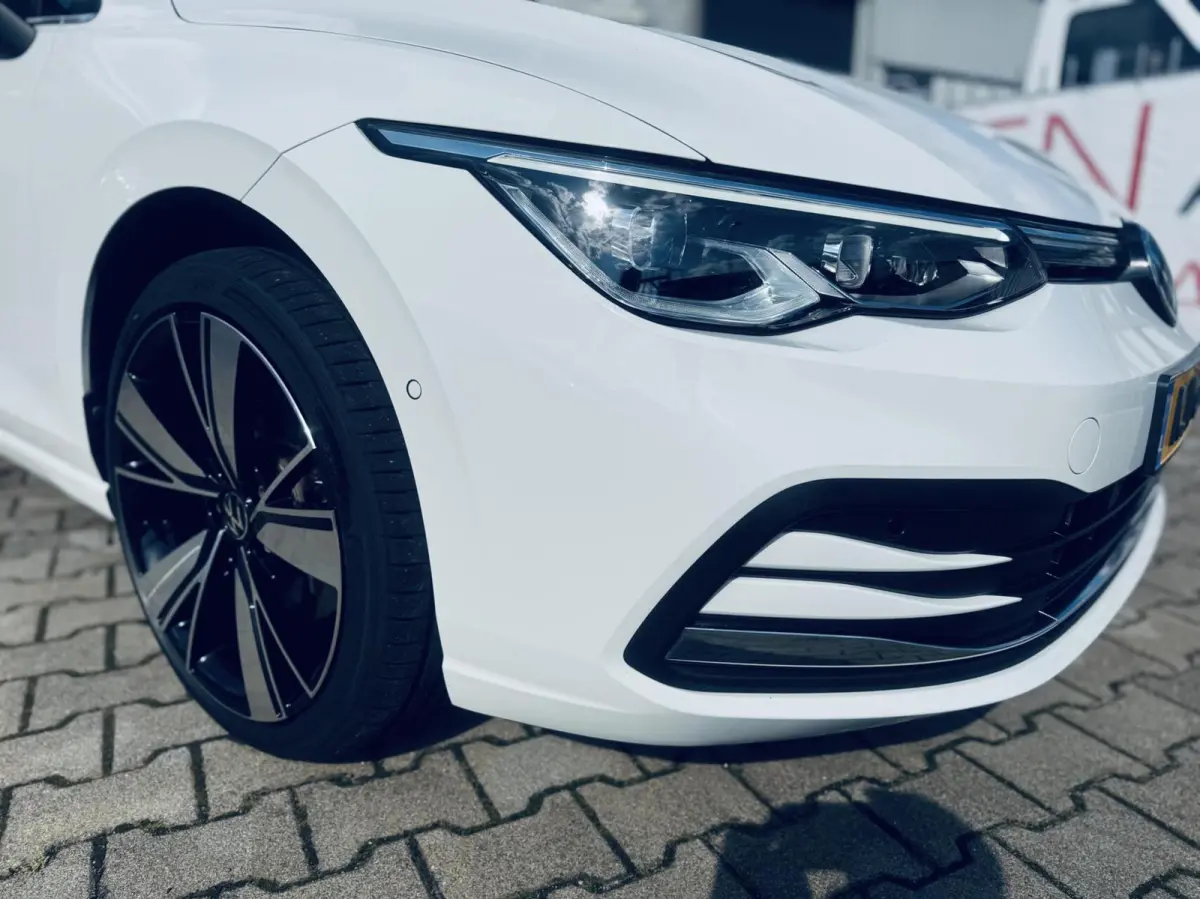 1.4 TSI eHybrid DSG STYLE Navi/ CarPlay/ ACC