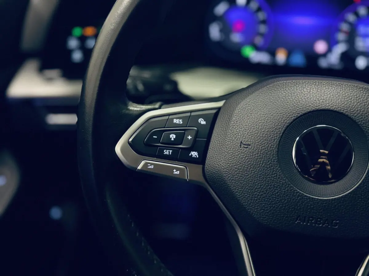 1.4 TSI eHybrid DSG STYLE Navi/ CarPlay/ ACC