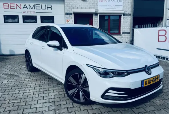 1.4 TSI eHybrid DSG STYLE Navi/ CarPlay/ ACC
