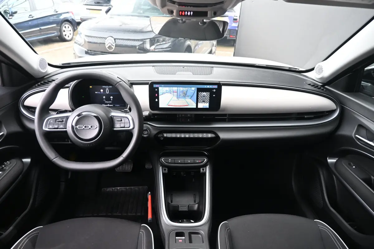1.2 Hybrid Urban | Pack Style + Comfort | Navigatie | Stoelverwarming | Voorruitverwarming | !!