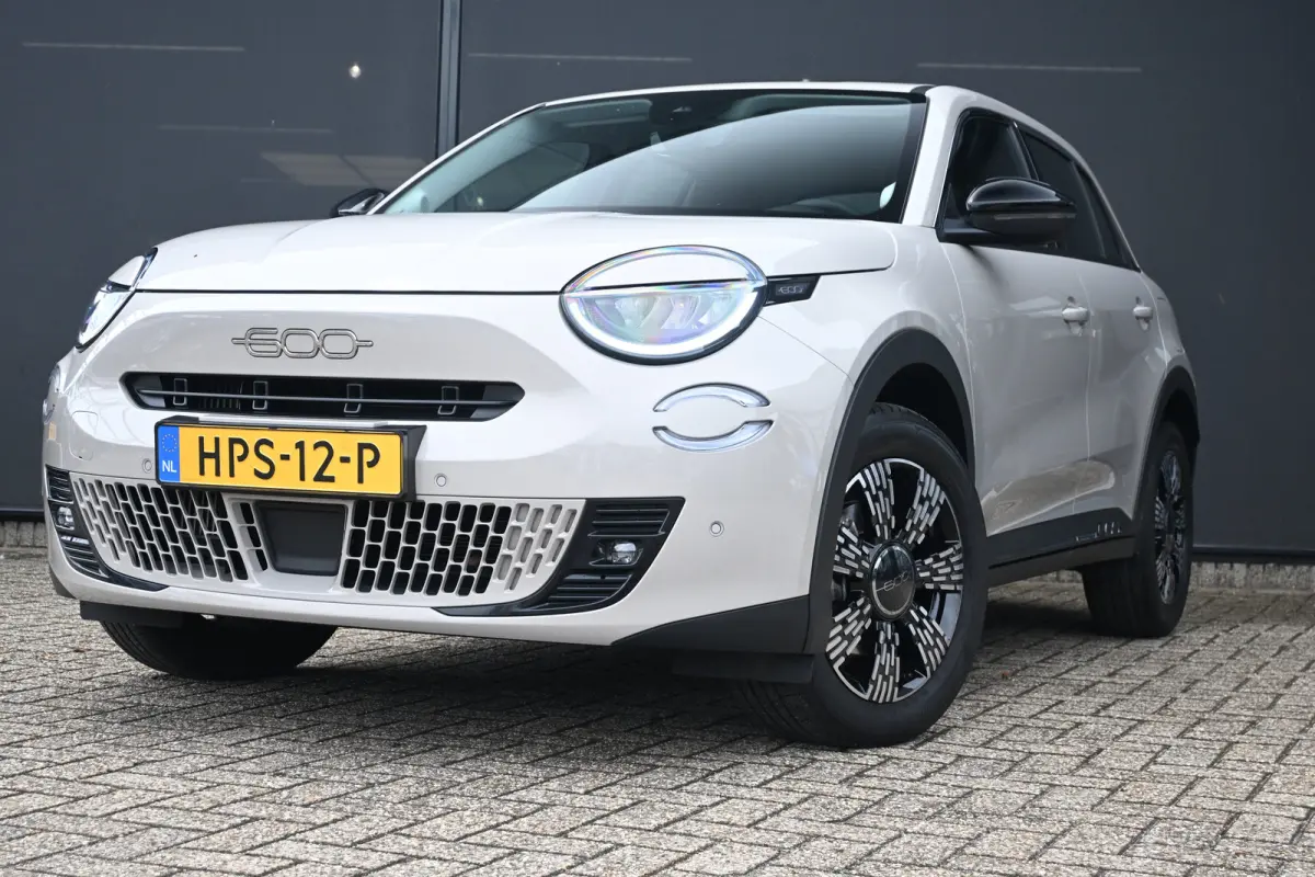 1.2 Hybrid Urban | Pack Style + Comfort | Navigatie | Stoelverwarming | Voorruitverwarming | !!