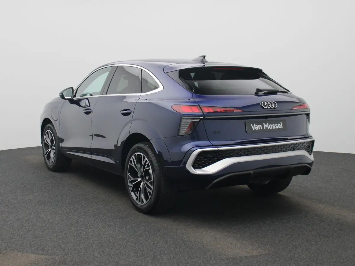 1.5 e-hybrid S edition Naviagatie | Apple Carplay | Adaptieve Cruise Control | Achteruitrij Camera | Airco