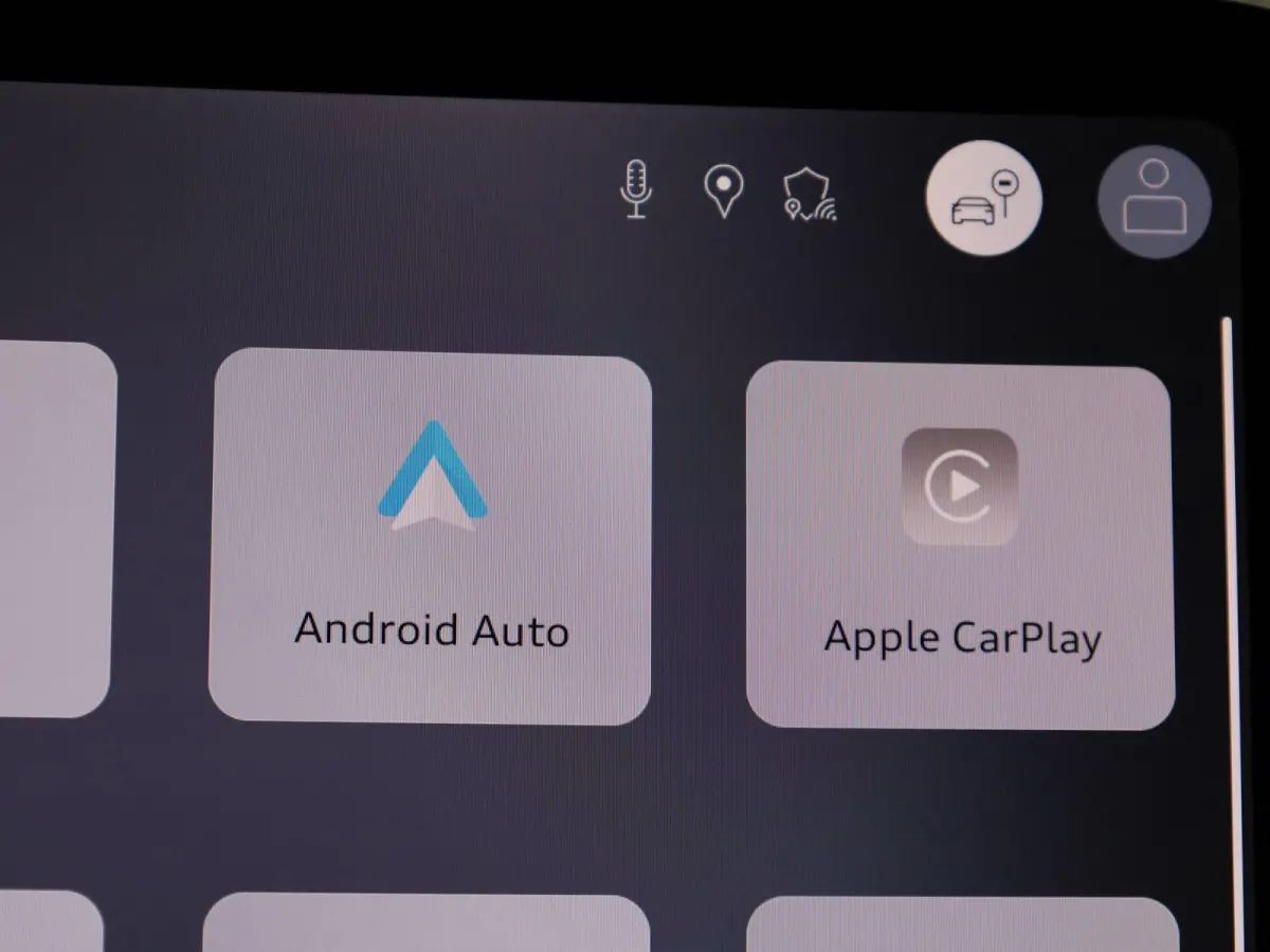 1.5 e-hybrid S edition Naviagatie | Apple Carplay | Adaptieve Cruise Control | Achteruitrij Camera | Airco