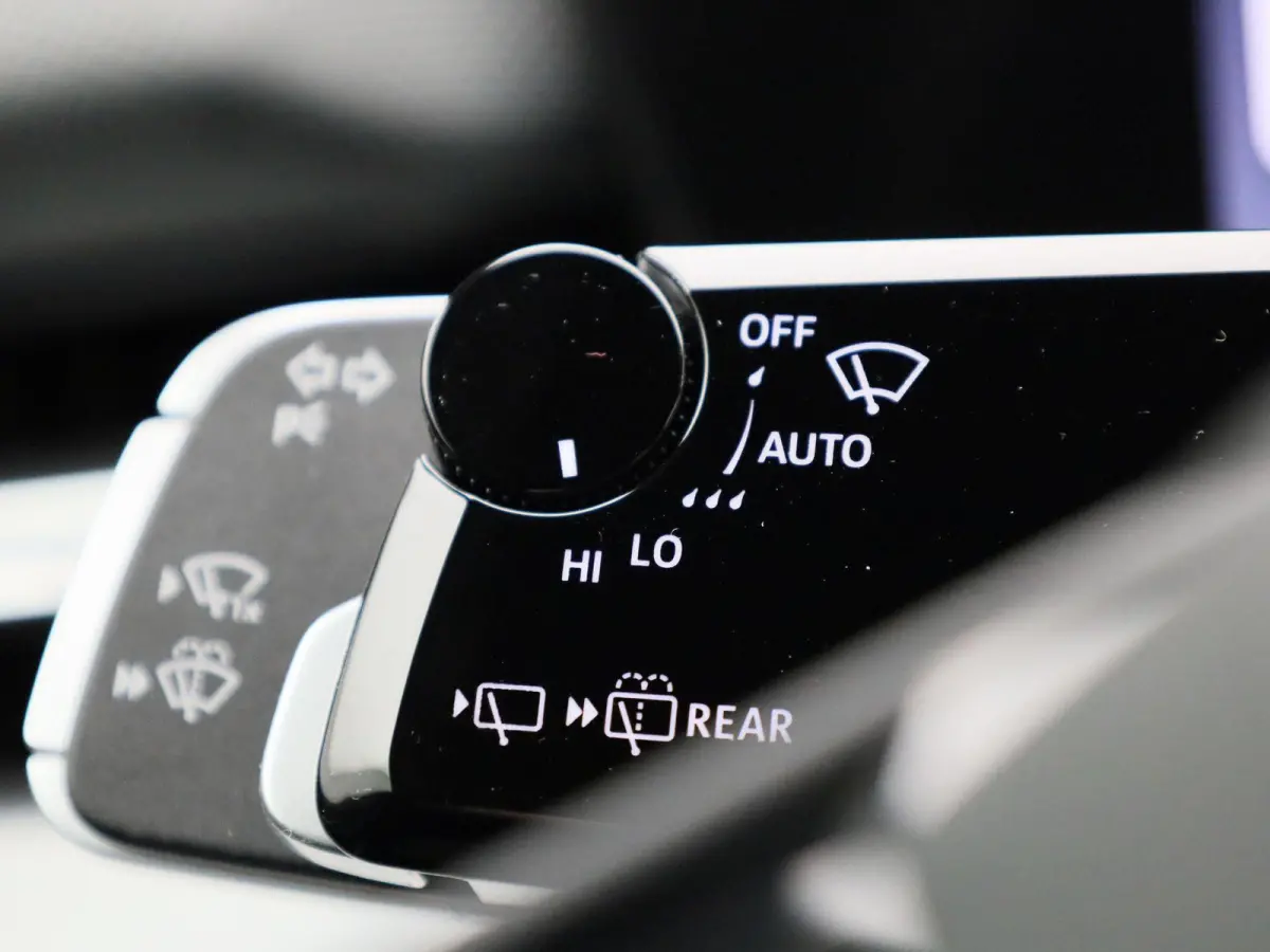 1.5 e-hybrid S edition Naviagatie | Apple Carplay | Adaptieve Cruise Control | Achteruitrij Camera | Airco
