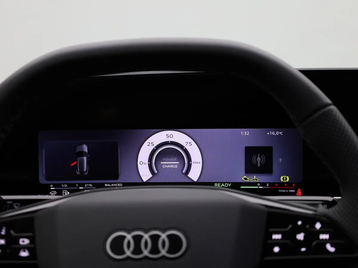 1.5 e-hybrid S edition Naviagatie | Apple Carplay | Adaptieve Cruise Control | Achteruitrij Camera | Airco