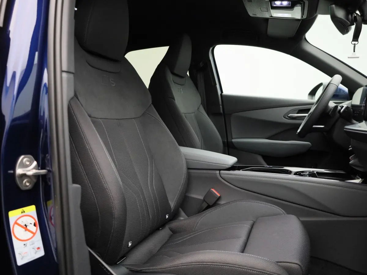 1.5 e-hybrid S edition Naviagatie | Apple Carplay | Adaptieve Cruise Control | Achteruitrij Camera | Airco