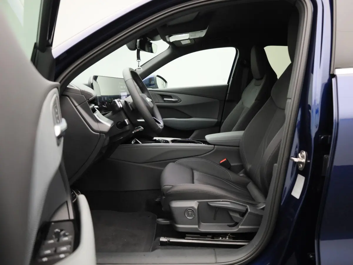 1.5 e-hybrid S edition Naviagatie | Apple Carplay | Adaptieve Cruise Control | Achteruitrij Camera | Airco