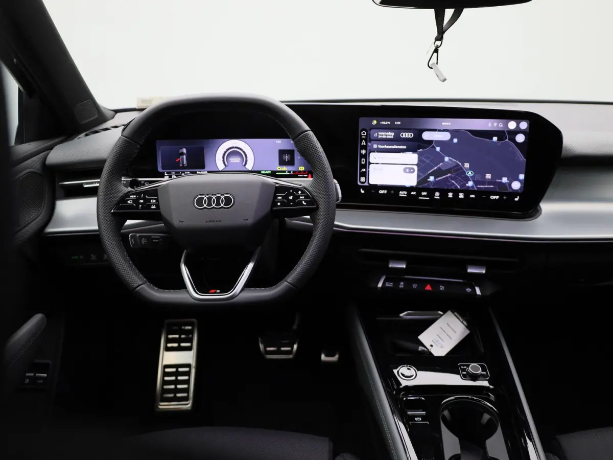 1.5 e-hybrid S edition Naviagatie | Apple Carplay | Adaptieve Cruise Control | Achteruitrij Camera | Airco