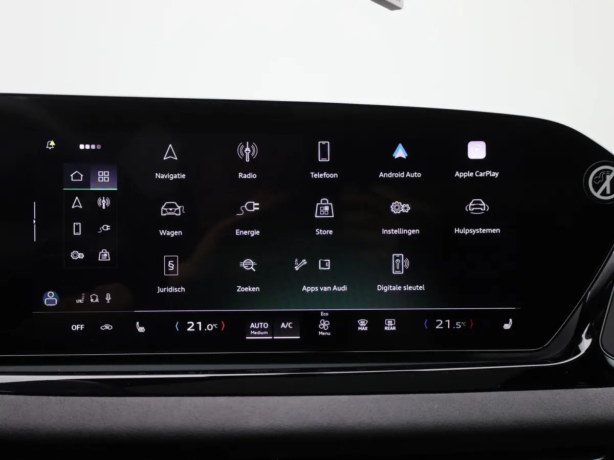 Limousine 2.0 quattro S edition 299 PK | S-line | Automaat | Navigatie | Panorama glasdak | Trekhaak | 360 Camera | Matrix LED | Apple Carplay | Android Auto | Sfeerverlichting | Lichtmetale