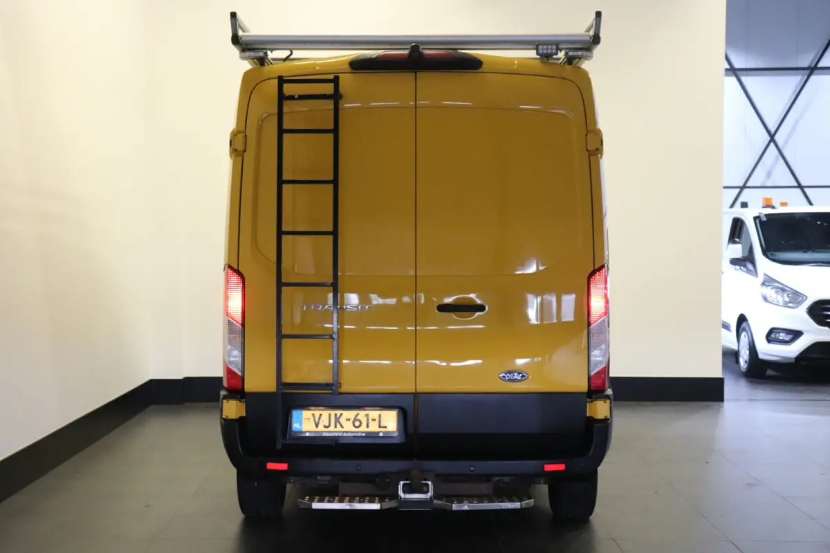 2.0 TDCI 130PK L3H2 EURO 6 - Airco - Cruise - PDC - € 13.950,- Excl.