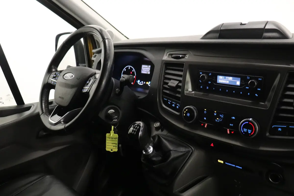 2.0 TDCI 130PK L3H2 EURO 6 - Airco - Cruise - PDC - € 13.950,- Excl.