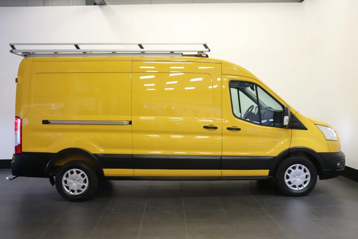2.0 TDCI 130PK L3H2 EURO 6 - Airco - Cruise - PDC - € 13.950,- Excl.