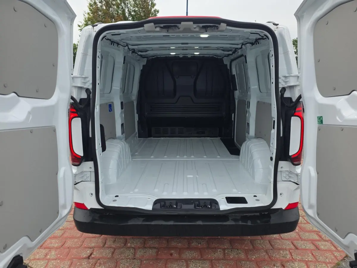 32 L1H1 64 kWh | Side Assist | ACC | Achterdeuren | A.cam | LED