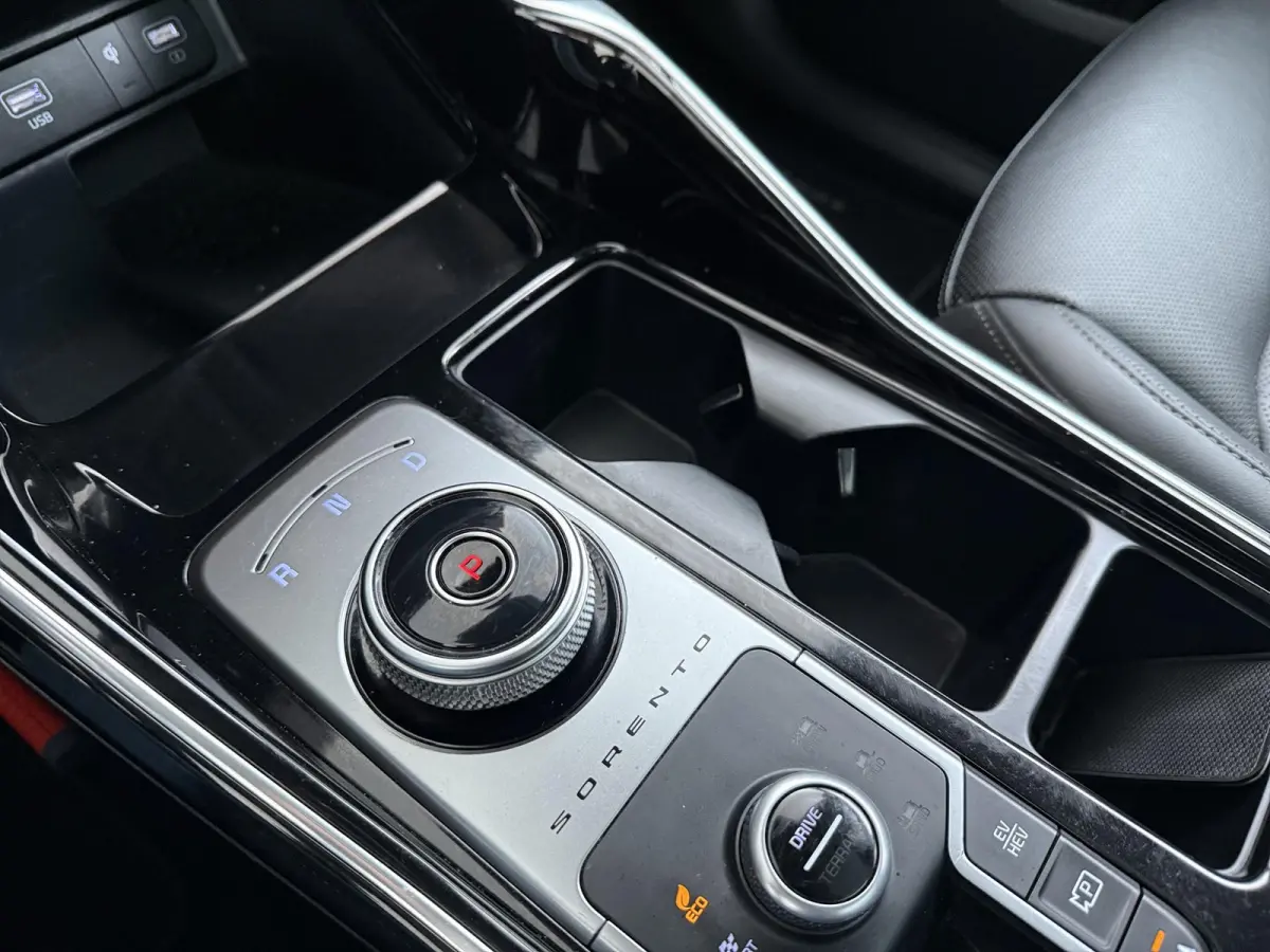 1.6 T-GDI Plug-in Hybrid 4WD DynamicPlusLine 7p. | BOSE Audio | Adapt. Cruise | Stoel- & Stuurverw. |