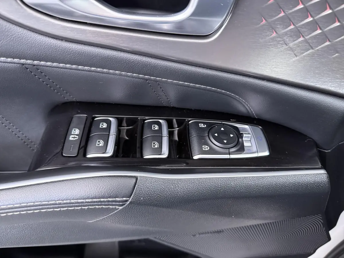1.6 T-GDI Plug-in Hybrid 4WD DynamicPlusLine 7p. | BOSE Audio | Adapt. Cruise | Stoel- & Stuurverw. |