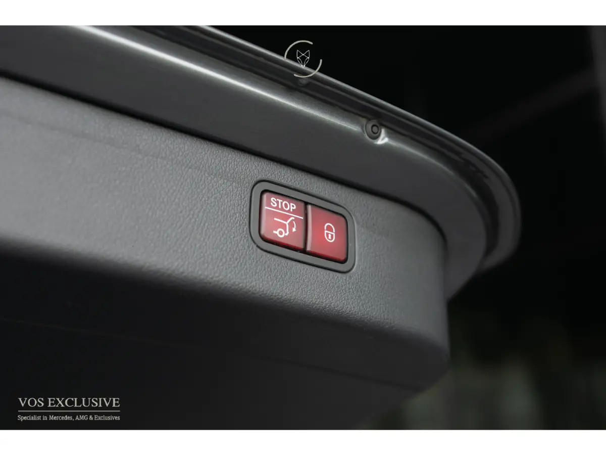 300 d AMG Night|ACC|Keyless|360°|Massage|Stoelkoeling|Mem|Pano|Standkachel|19"|Trekhaak|Digital Light