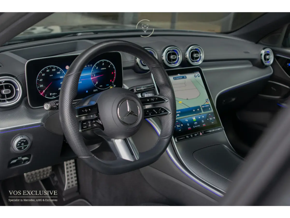 300 d AMG Night|ACC|Keyless|360°|Massage|Stoelkoeling|Mem|Pano|Standkachel|19"|Trekhaak|Digital Light