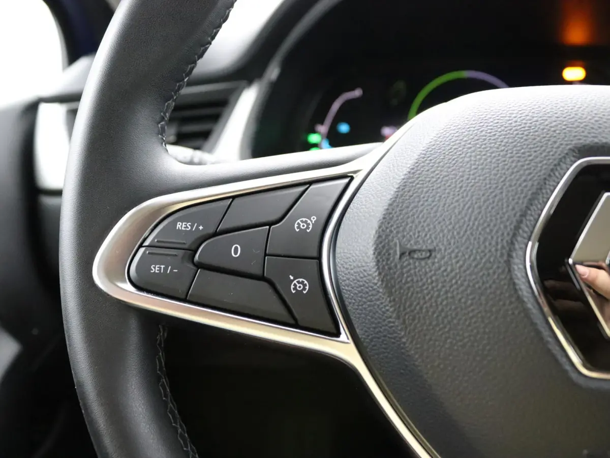 techno E-Tech hybrid 145 | Parkeercamera | Navigatie |