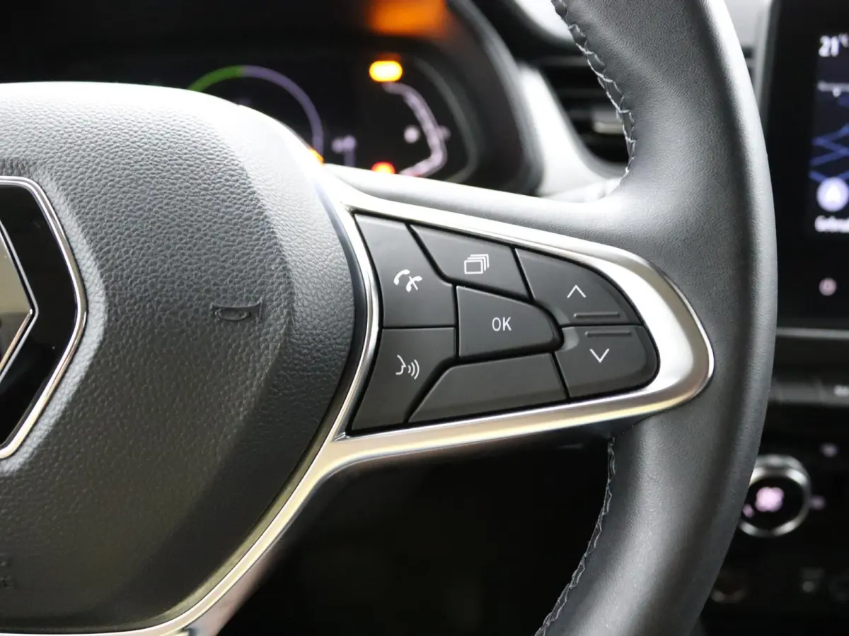 techno E-Tech hybrid 145 | Parkeercamera | Navigatie |