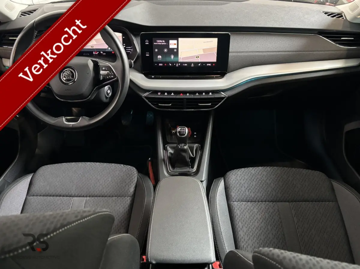 1.5 TSI 150 pk Buss Edition Plus | Navi | ACC | LED | Virtual | DAB | Keyless | Trekh | Org NL |