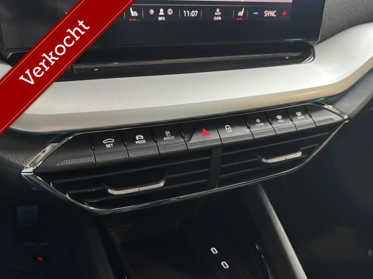1.5 TSI 150 pk Buss Edition Plus | Navi | ACC | LED | Virtual | DAB | Keyless | Trekh | Org NL |