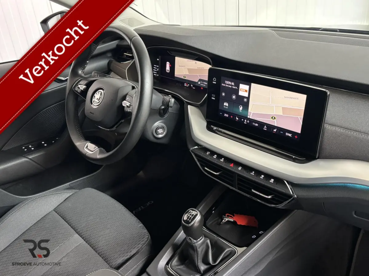 1.5 TSI 150 pk Buss Edition Plus | Navi | ACC | LED | Virtual | DAB | Keyless | Trekh | Org NL |