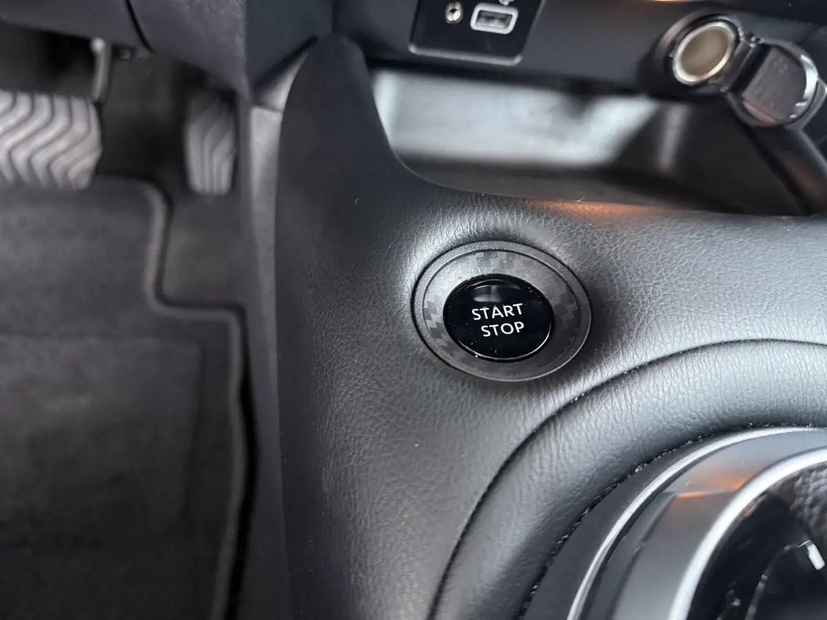 1.6 Hybrid N-Design | Adaptieve Cruise | 360 Camera | dodehoekdetectie |