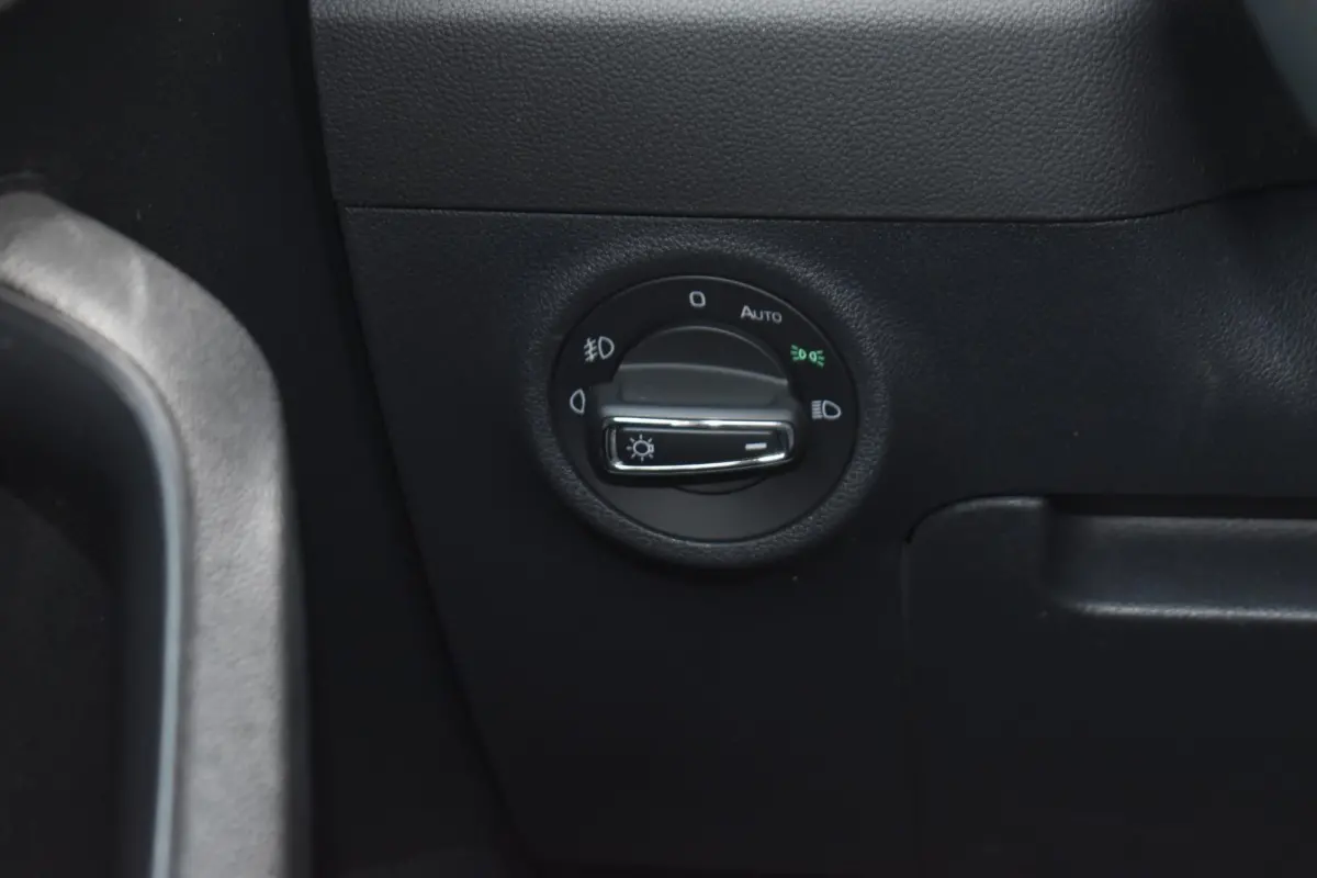 1.5 TSI LEDER LMV NAVIGATIE CRUISE