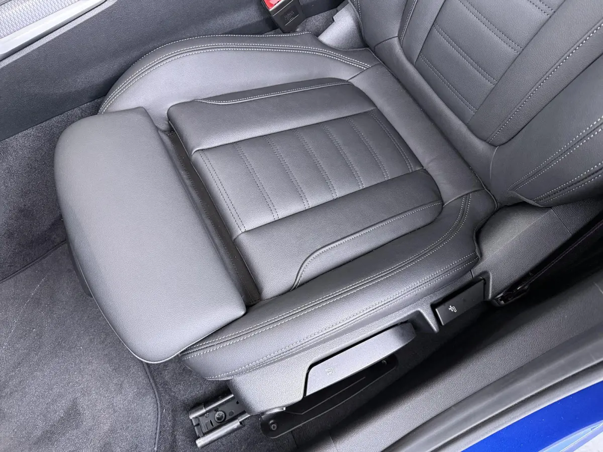 330e | SoH 100% | Individual Le Mans Blue | M Sportpakket Pro | Head-Up | Adaptive Cruise | Trekhaak | Panoramadak | Comfort Access | Stoel & Stuurverwarming