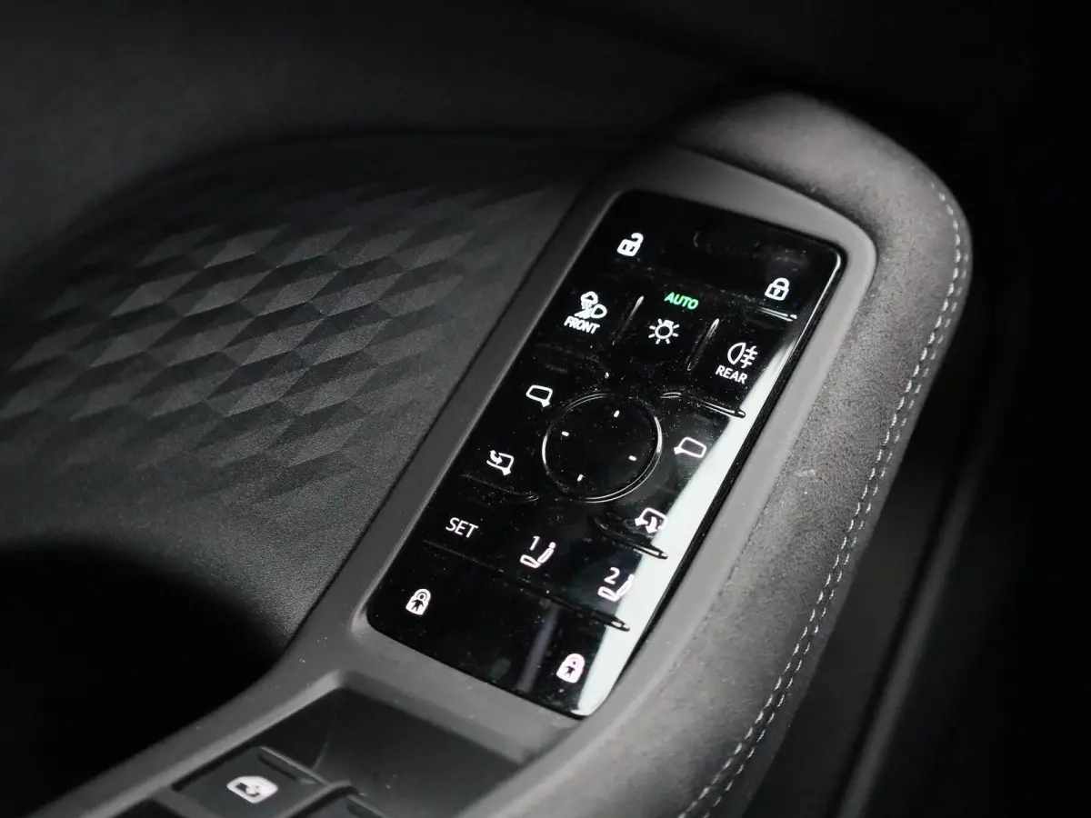 2.0 e-hybrid quattro S Edition 299 PK | Demo |