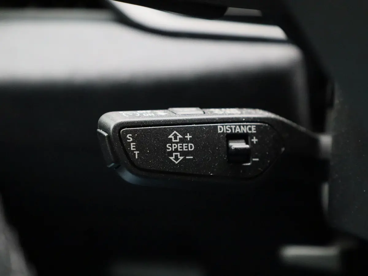 2.0 e-hybrid quattro S Edition 299 PK | Demo |