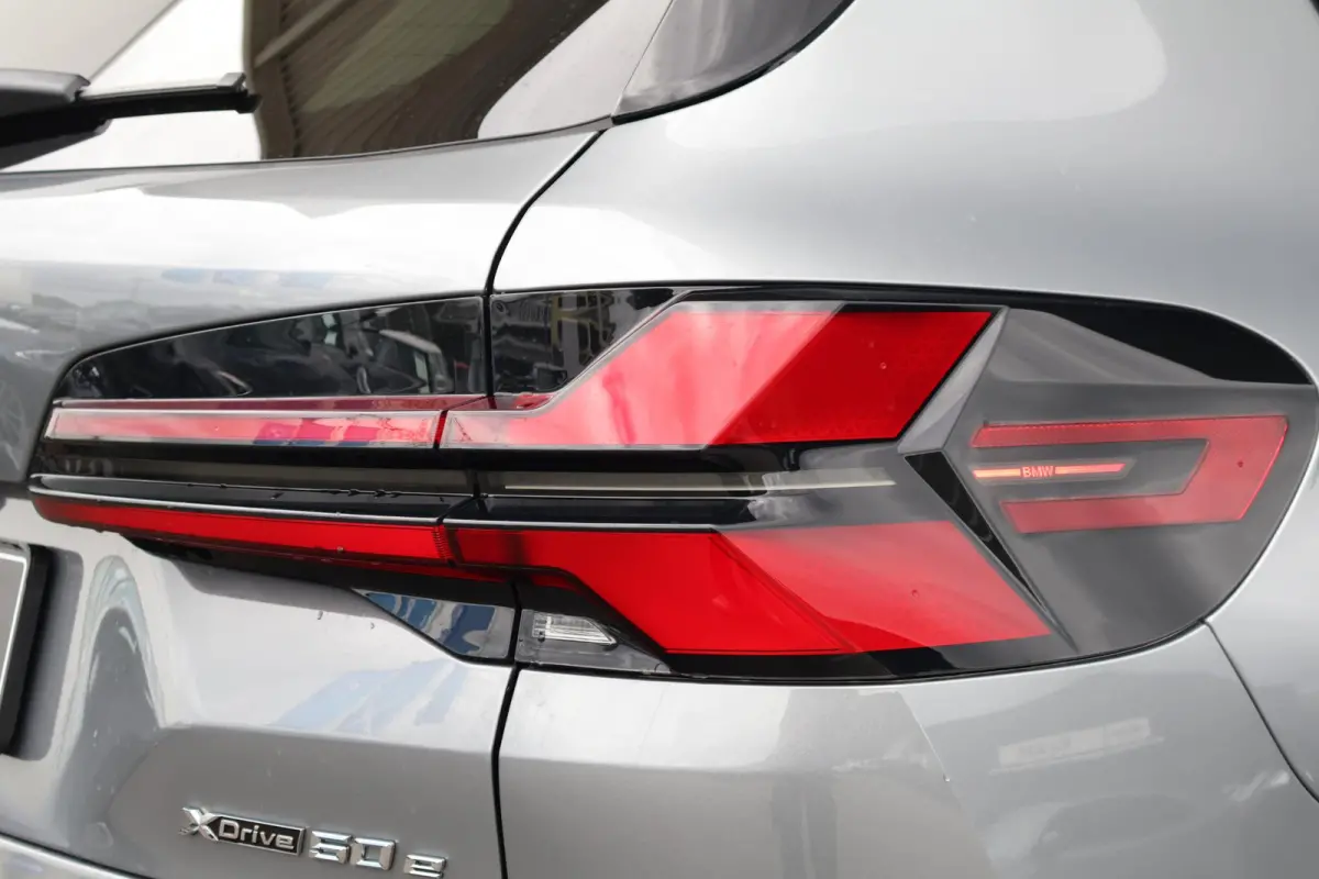 xDrive50e | M Sportpakket Pro | Travel Pack | Innovation Pack | Comfort Pack Plus | Exclusive Package