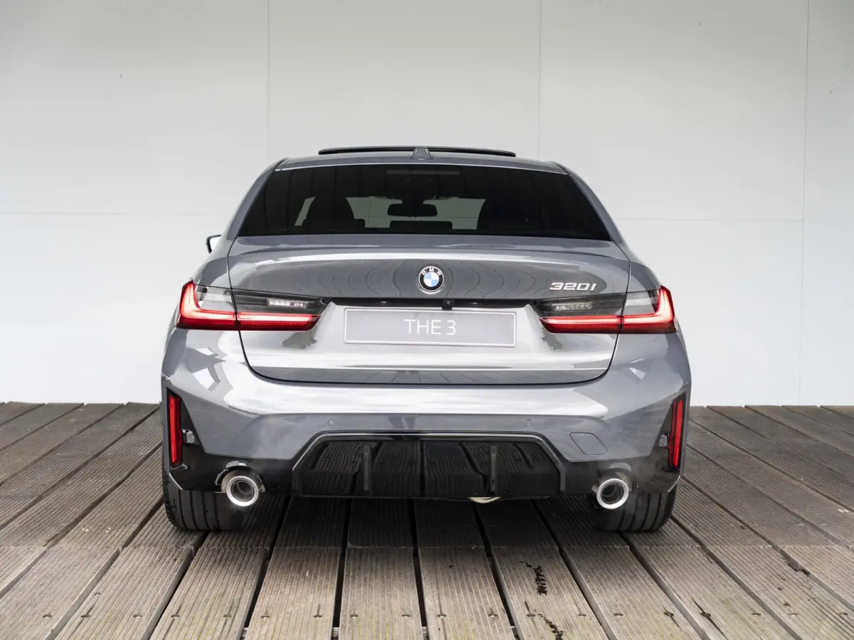 320i M Sport | Comfort Pack | Trekhaak | Showroom Selection