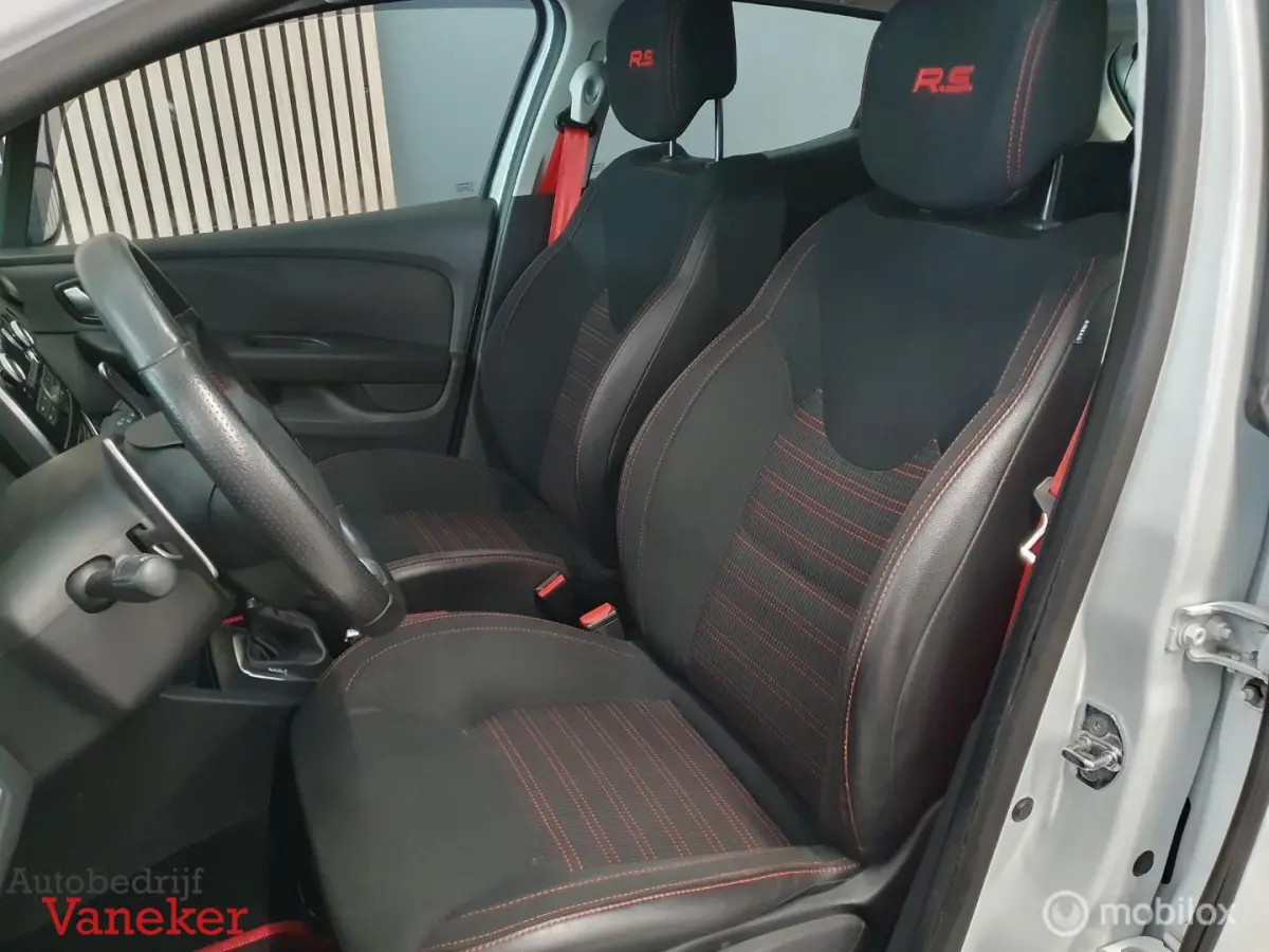1.6 Turbo R.S.|200PK|Carplay|PDC|Stoelverwarming
