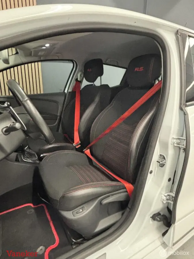 1.6 Turbo R.S.|200PK|Carplay|PDC|Stoelverwarming