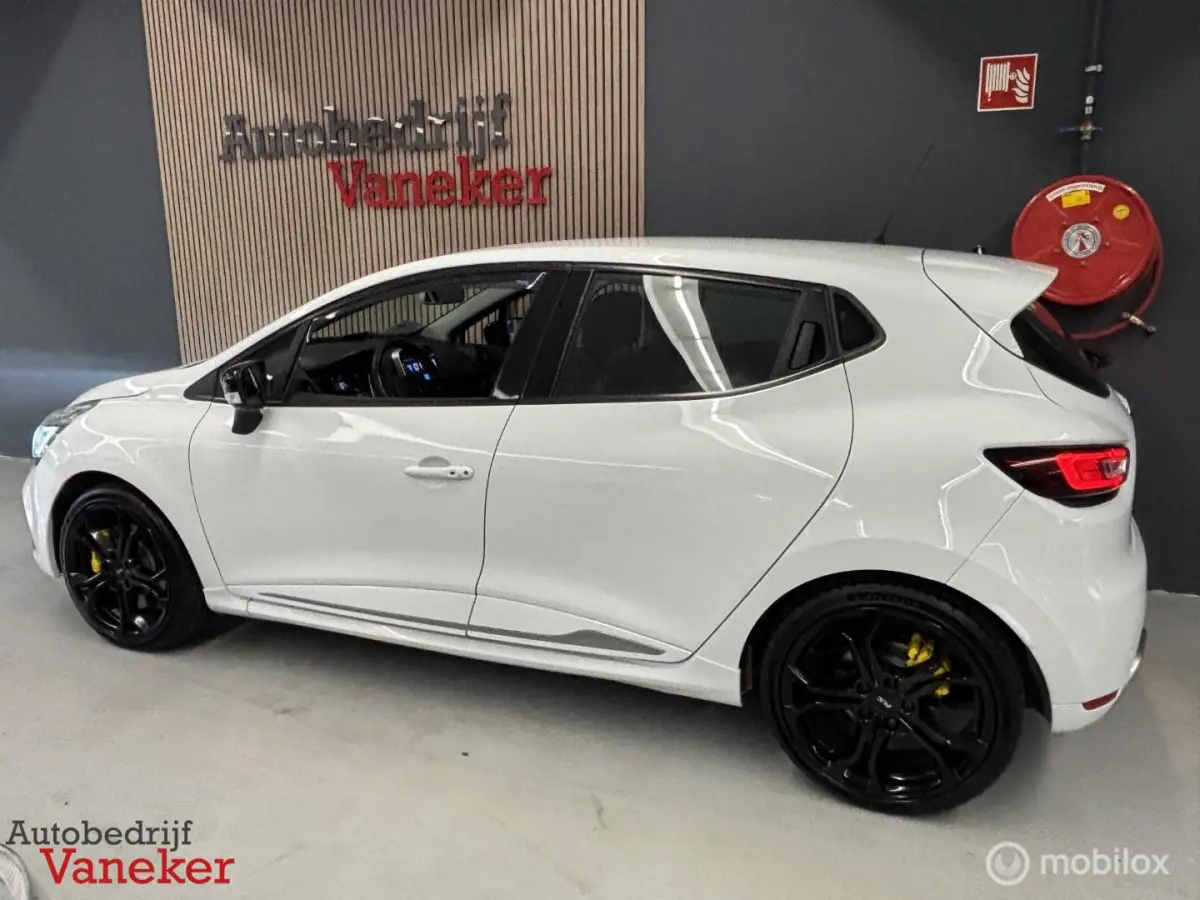 1.6 Turbo R.S.|200PK|Carplay|PDC|Stoelverwarming