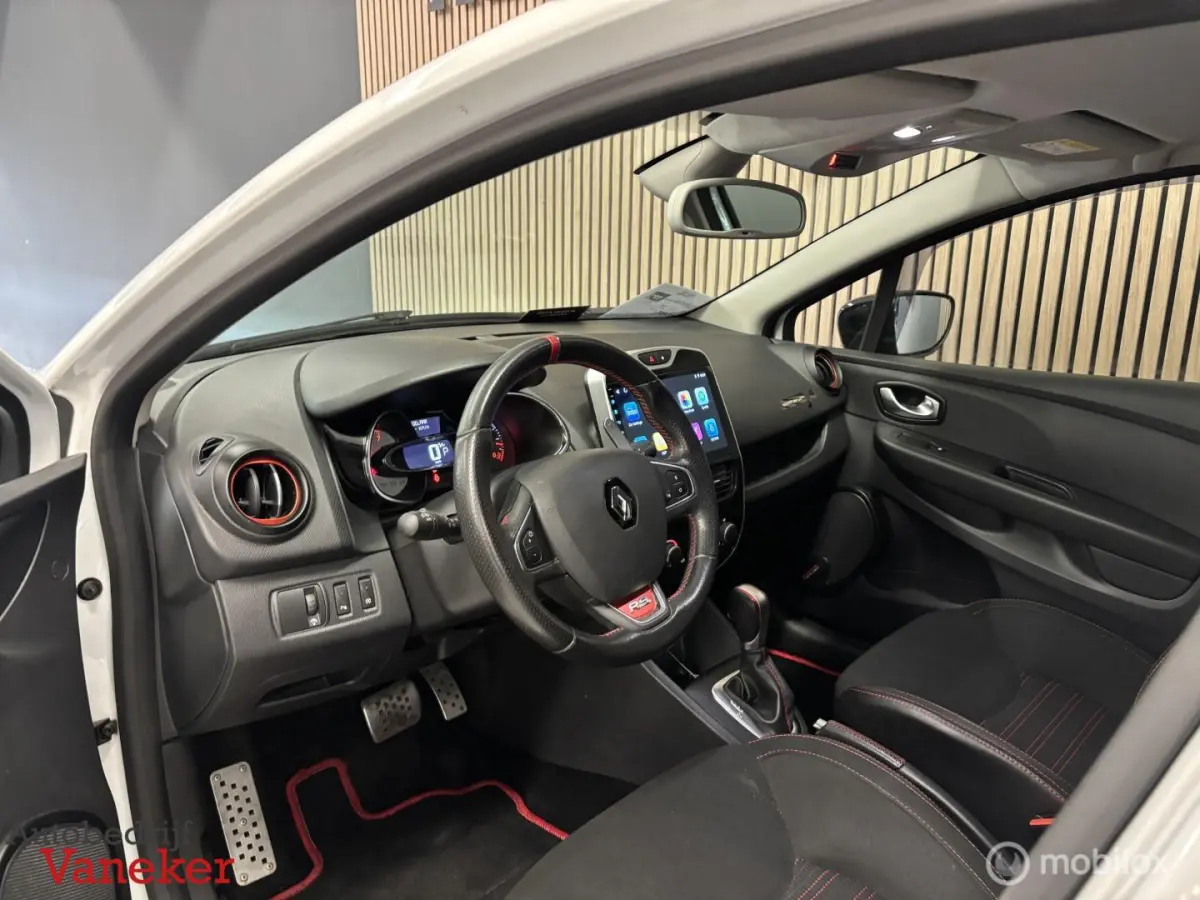 1.6 Turbo R.S.|200PK|Carplay|PDC|Stoelverwarming