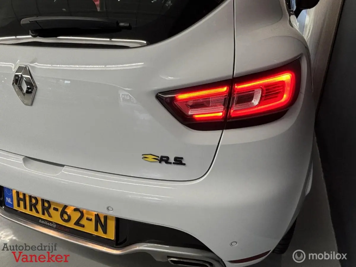 1.6 Turbo R.S.|200PK|Carplay|PDC|Stoelverwarming