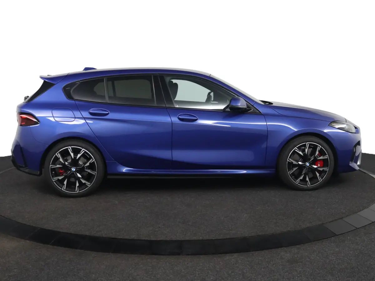 120 M Sport Design Edition | M Sportpakket Pro | Driving Assistant Plus | Premium Pack | Stoelverwarming