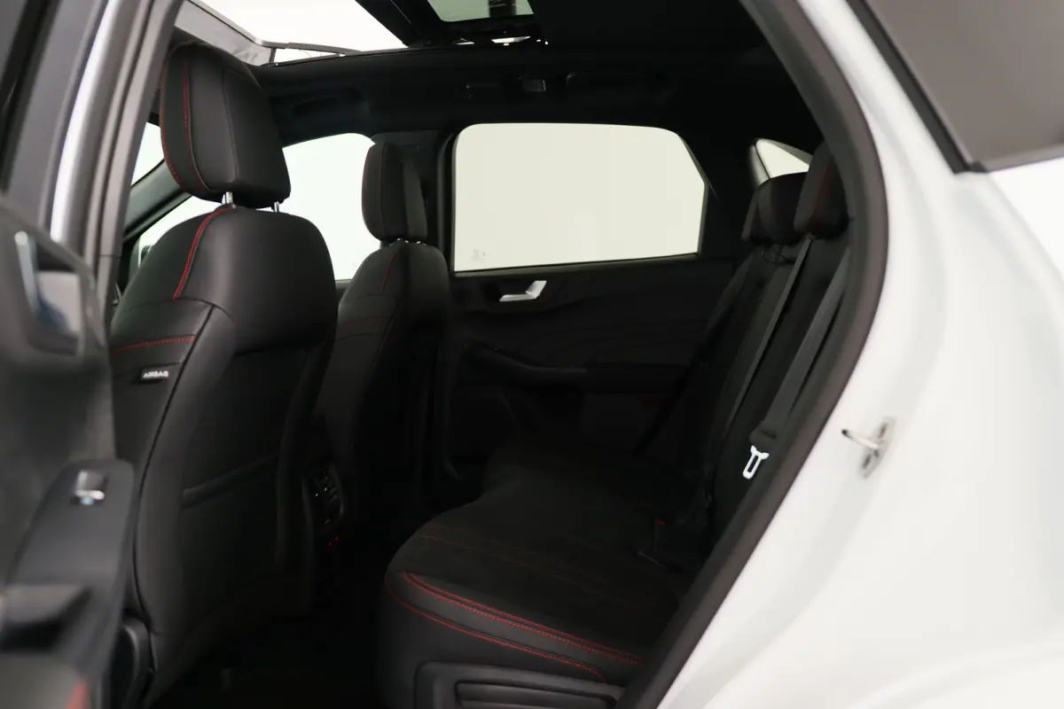2.5 PHEV ST-Line X | Black Pack | Elektrische Trekhaak | Winter Pack | Elektrische Kofferklep | Matrix LED |