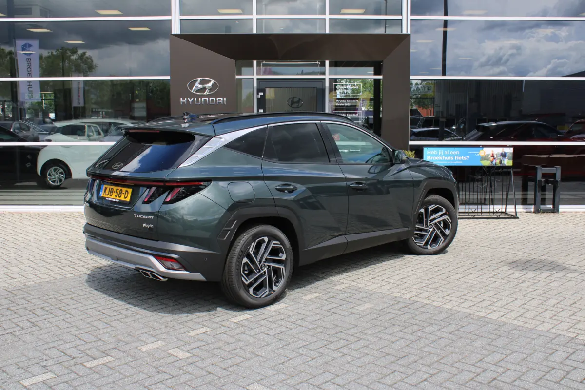 1.6 T-GDI PHEV Premium Sky | Aanhanger assistent | Achterbank elektrisch neerklapbaar | Achterbank in delen neerklapbaar