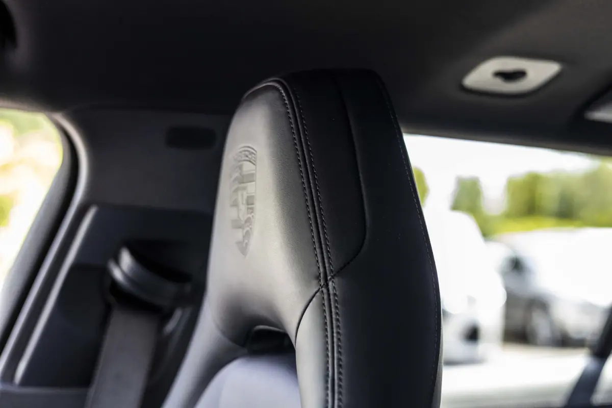 2.9 4 E-Hybrid Platinum Edition