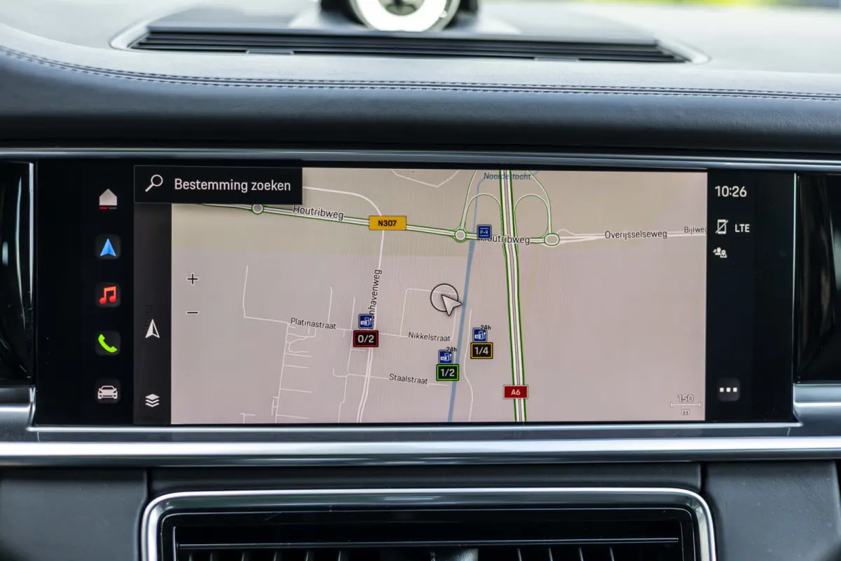 2.9 4 E-Hybrid Platinum Edition