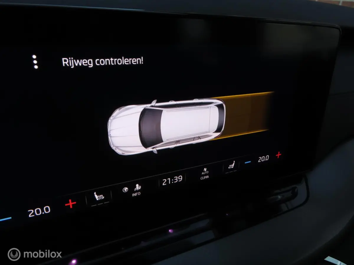 1.5 e-TSI Business Edition Plus|Electr A klep|Adaptive Cruise|Stoelverwarming|Parkeersensor V/A.